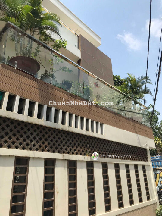 Chỉ 10.9 tỷ. Bán nhà căn góc hẻm xe tải 8m Lạc Long Quân - 87m2, 4 tầng mới đẹp