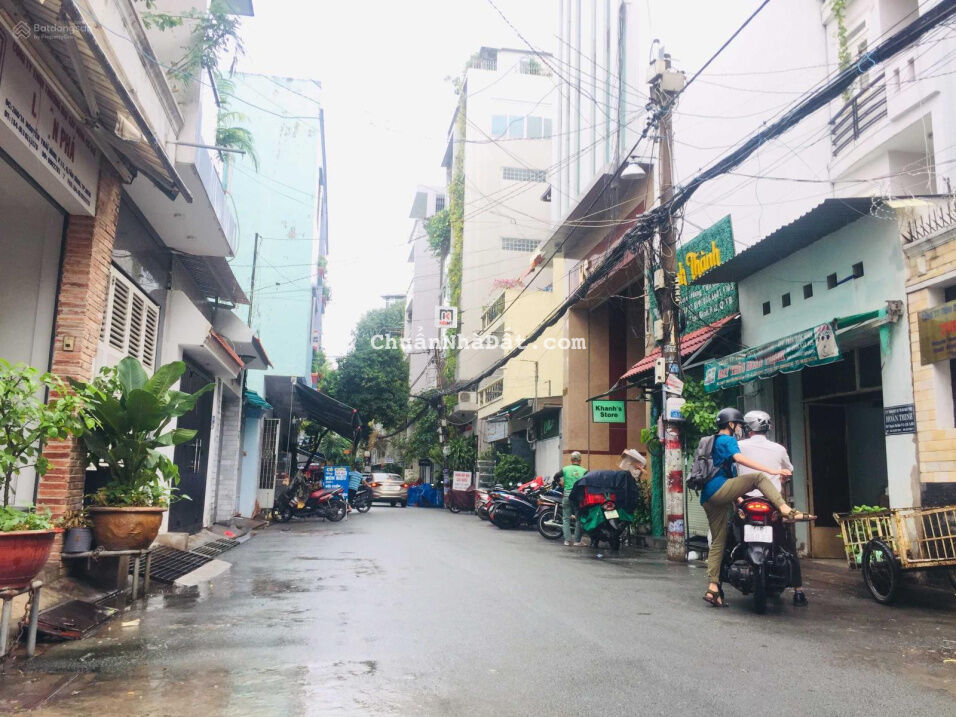 Chính chủ ngộp bank cần bán nhà ngay mặt tiền K300, P. 12, Tân Bình 4.5x20m, giá 12.5 tỷ