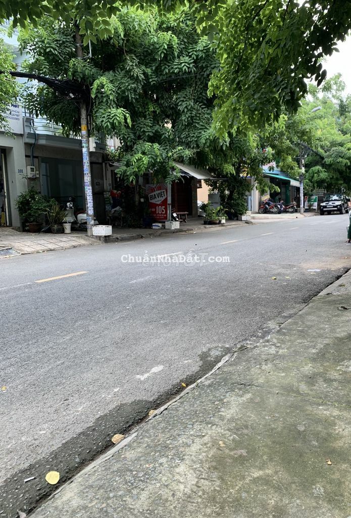 Bán nhà MT đường 14m P Tây Thạnh Tân Phú. DT 5 x 20m 1 lầu.