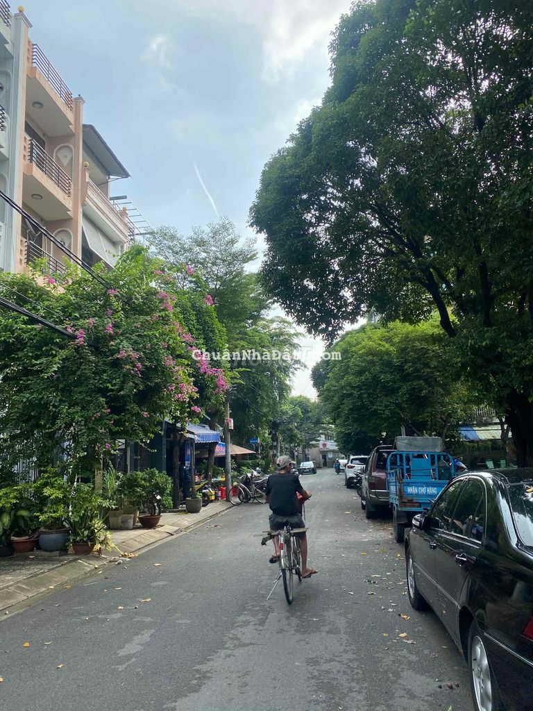 Hạ Giá Cần Bán MTNB P Tân Thành; 5*20 Đúc 2 Lầu; Giá 11 Tỷ TL