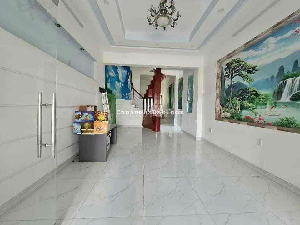 CHỈ CÓ 4 TỶ 350 MÀ CÓ NHÀ 4 TẦNG TÂY THẠNH LẠI CÒN HẺM XE HƠI