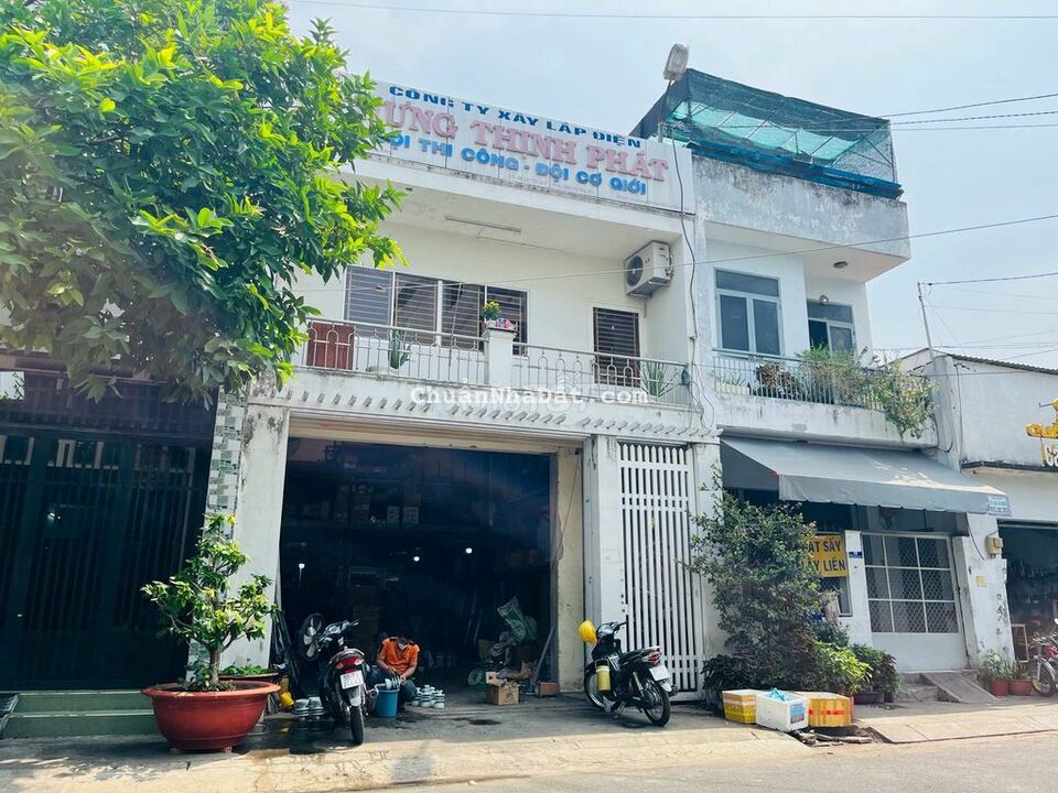 CẶP MT ĐẸP HÀNG HIẾM khu Họ Lê dt 6.7x18m giá 12.5 tỷ, đang cho thuê CẶP MT ĐẸP HÀNG HIẾM khu Họ Lê dt 6.7x18m giá 12.5 tỷ, đang cho thuê