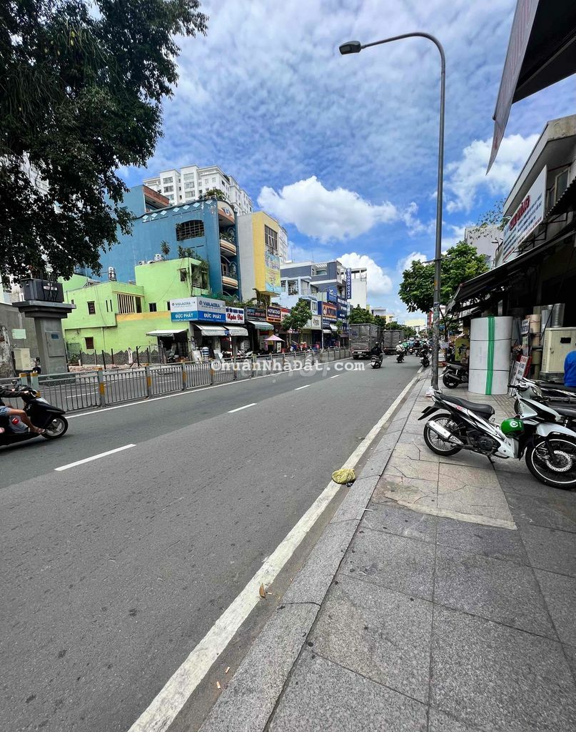 [Hàng hiếm - Giá tốt] Góc 2Mt Luỹ Bán Bích 5x25m NH. đoạn đẹp 23,9 tỷ