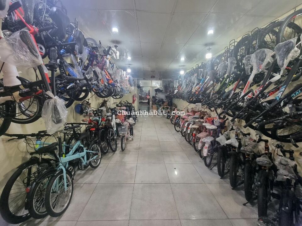 BÁN NHÀ MẶT TIỀN ĐƯỜNG THOẠI NGỌC HẦU. TÂN PHÚ.140M2.5TẦNG.32TỶ