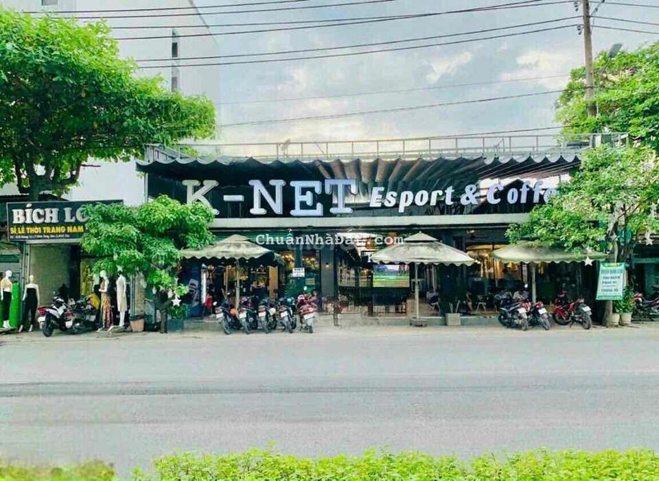 Đắc Địa - Đối Diện Cổng Aeon; 9*18 - Cấp 4; Thu Nhập Ròng 80tr/tháng Đắc Địa - Đối Diện Cổng Aeon; 9*18 - Cấp 4; Thu Nhập Ròng 80tr/tháng