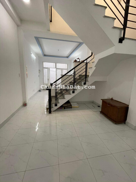Nhà 3 tầng, 4.1x11m, Lê Trọng Tấn, Tân Phú, nhỉnh 3 tỷ