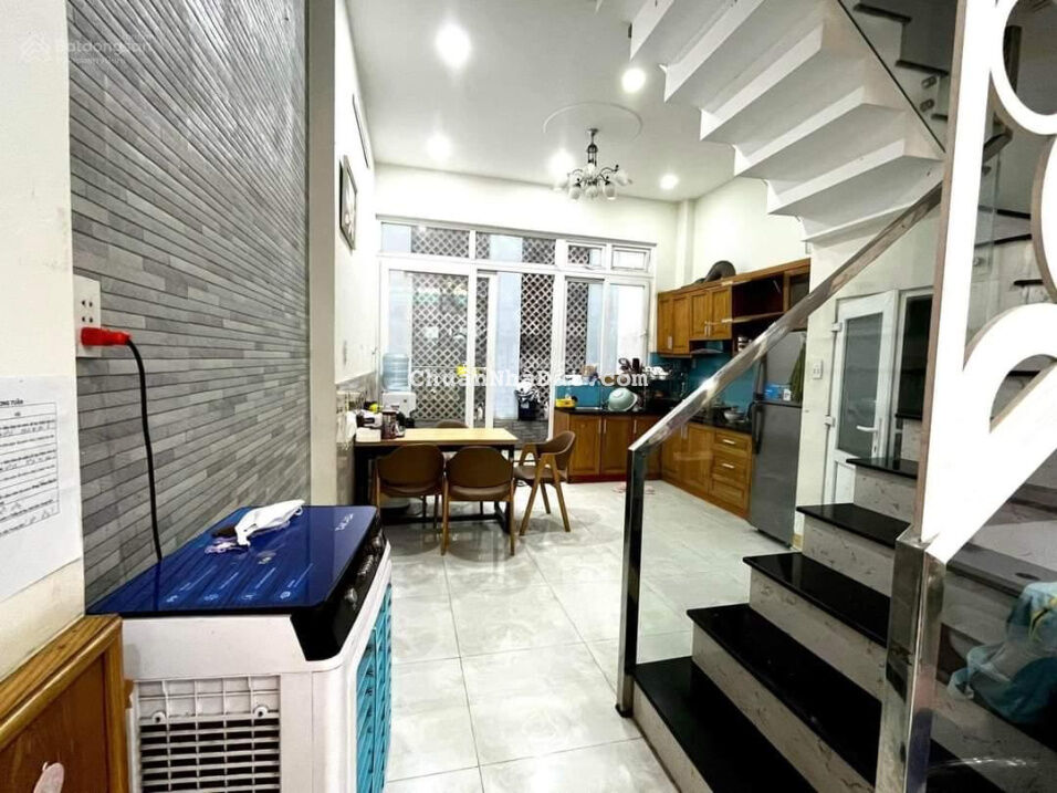 HXH Tây Thạnh, Tân Phú, 54m2, 4tầng, 4PN. Còn mới, ở ngay. Giá TL tốt