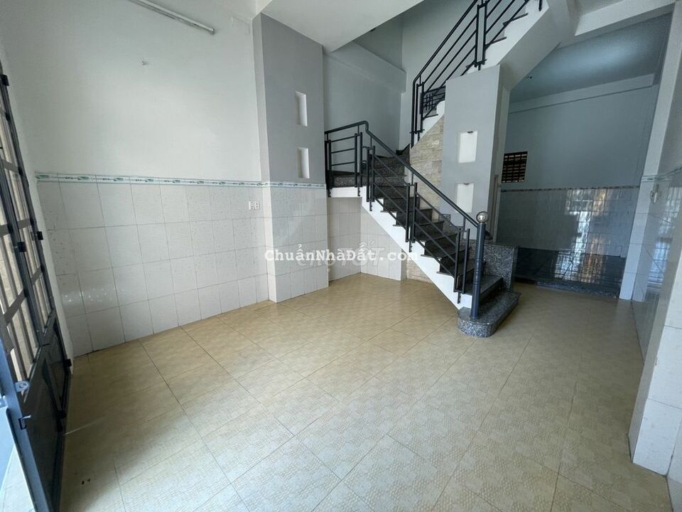 BÁN NHÀ TL MẶT TIỀN TÂN SƠN NHÌ. TÂN PHÚ.56M2.3TẦNG .3PN .