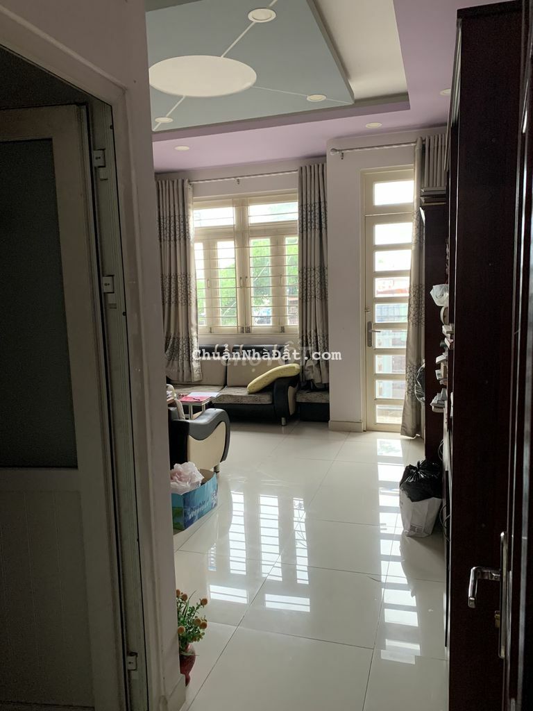 Bán nhà 1 trệt 2 lầu 4pn sân thượng đường Nguyễn Hữu Dật P Tây Thạnh.