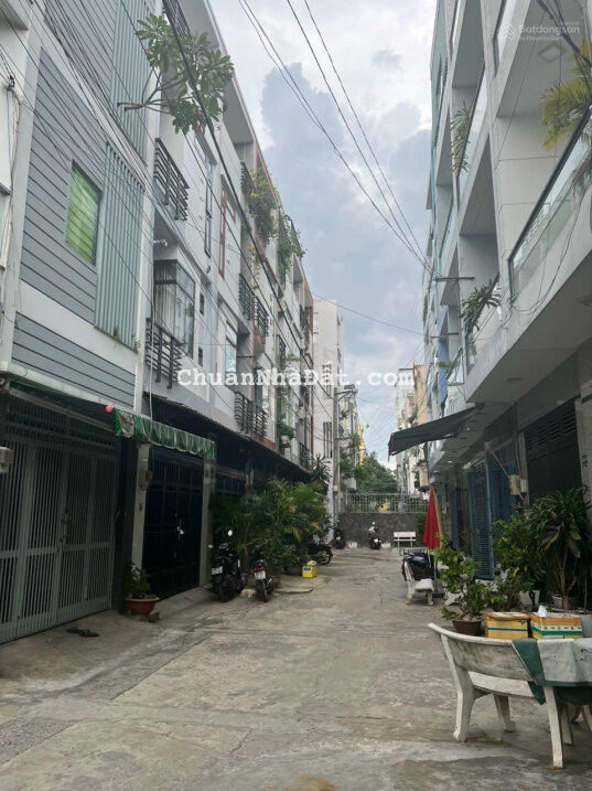 Nhà mới vào ở ngay hẻm rộng 7m. Khu an ninh yên tĩnh. Nhà cách Aeon chỉ 100m Nhà mới vào ở ngay hẻm rộng 7m. Khu an ninh yên tĩnh. Nhà cách Aeon chỉ 100m