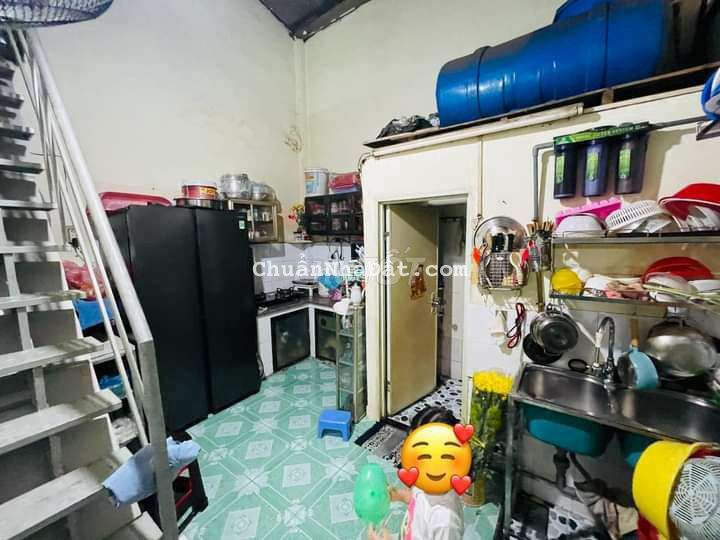 Nhà 60 2 tầng hẻm 46 trần văn ơn, phường Tân Sơn nhì, tân phú chỉ4,2tỷ