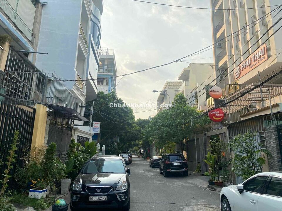 Nhà Đẹp Giá Tốt; HXH 10m Tân Sơn Nhì; 4*16 Đúc 4 Tấm; Giá 10.9 tỷ TL Nhà Đẹp Giá Tốt; HXH 10m Tân Sơn Nhì; 4*16 Đúc 4 Tấm; Giá 10.9 tỷ TL