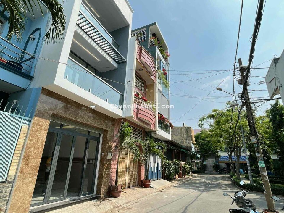 Nhà 3 tấm đối diện Công Viên nội khu Kênh Tân Hoá