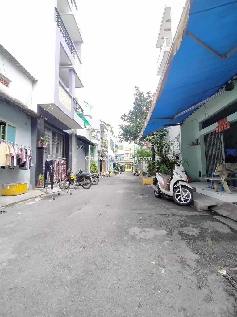 TỔNG GIẢM 2TỶ - GẦN ĐẦM SEN - 65M2 VUÔNG - HXH 7M NGỦ TRONG NHÀ