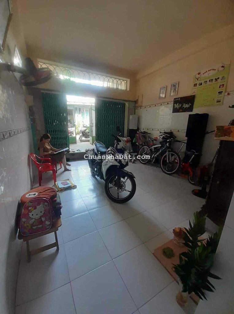 TỔNG GIẢM 2TỶ - GẦN ĐẦM SEN - 65M2 VUÔNG - HXH 7M NGỦ TRONG NHÀ