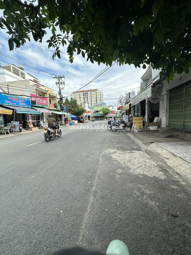 MT kinh doanh Trần Quang Cơ , 4x17  , đúc 3 lầu