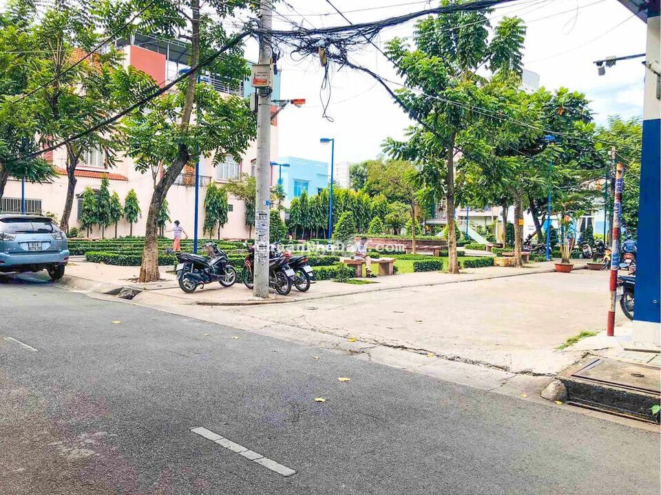 🔴Góc 2 MTKD gần chợ Tân Hương đối diện Công Viên - DT 6.1x12m. 8.25 Tỷ