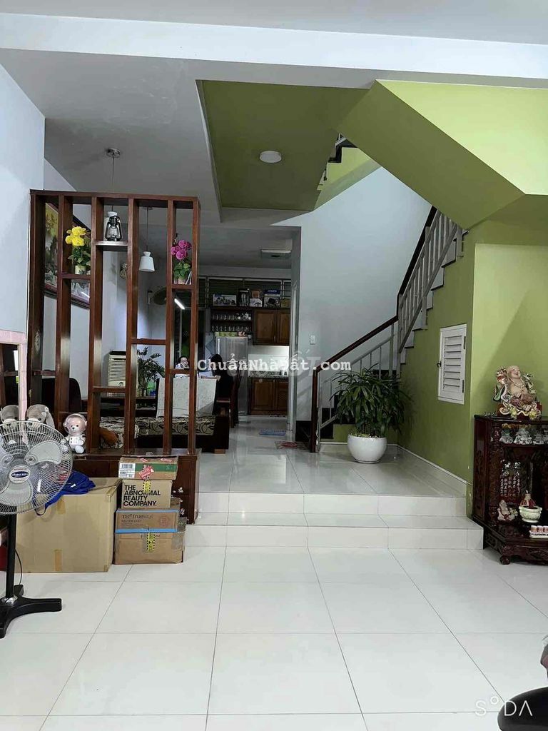 Nhà 4 tầng khu phố ăn Q. Tân Phú, 5.2 x 14m, hẻm 6m, ngay Nguyễn Sơn Nhà 4 tầng khu phố ăn Q. Tân Phú, 5.2 x 14m, hẻm 6m, ngay Nguyễn Sơn