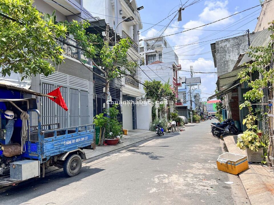 🟠Hẻm nhựa 8m gần chợ (P. Tân Qúy) dt 4x19.5 gác lửng, GIá 6.8 Tỷ TL