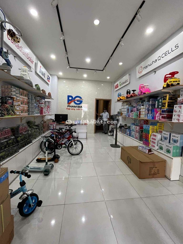 🔴Nhà Mới Đẹp 5 tấm DT: 4x20m MT Kinh Doanh Tân Hương, có thang máy