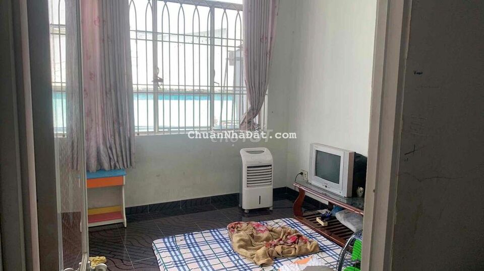 Nhà sát MT vườn lài Quận 85m2 x 3Tang BTCT nhinh nhỉnh 6 ty tl Nhà sát MT vườn lài Quận 85m2 x 3Tang BTCT nhinh nhỉnh 6 ty tl