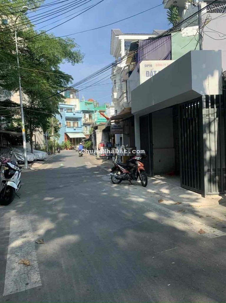 Hoàng xuân nhị (ngay quận 11), dt 4,35 x 22,5m, dtcn 87m2, hẻm 8m