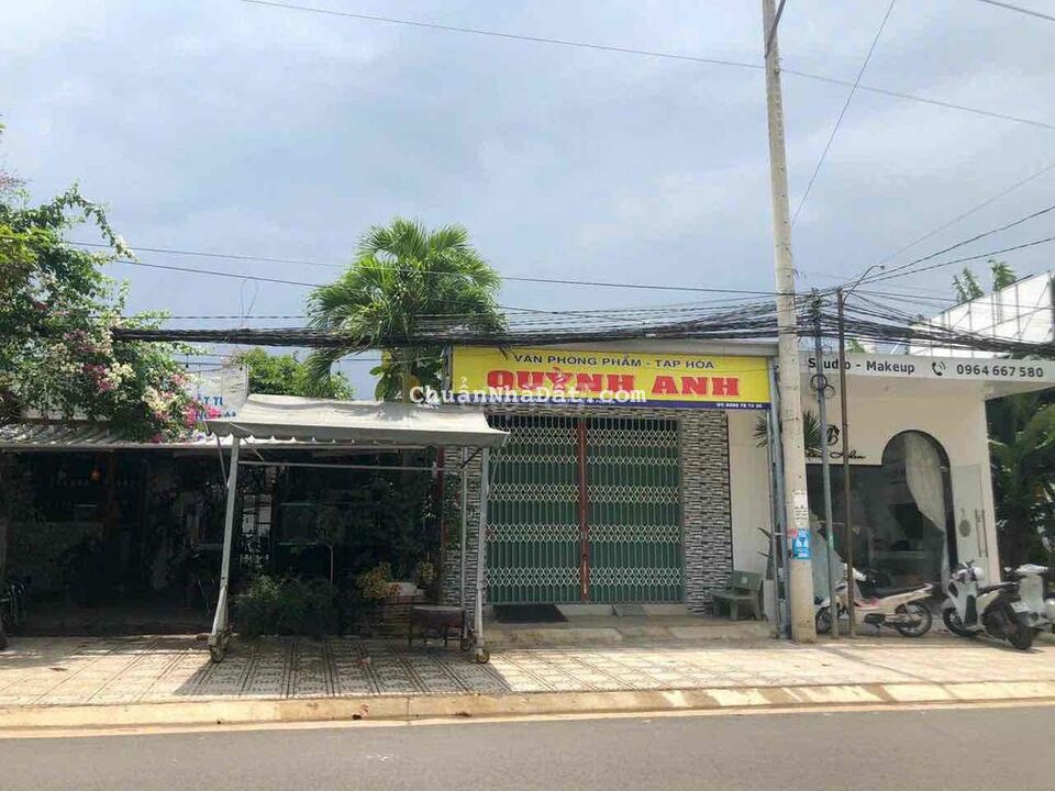 Nhà mặt tiền KD đường Nguyễn Hữu Cảnh TT Tân Phú chỉ 2.8 tỷ