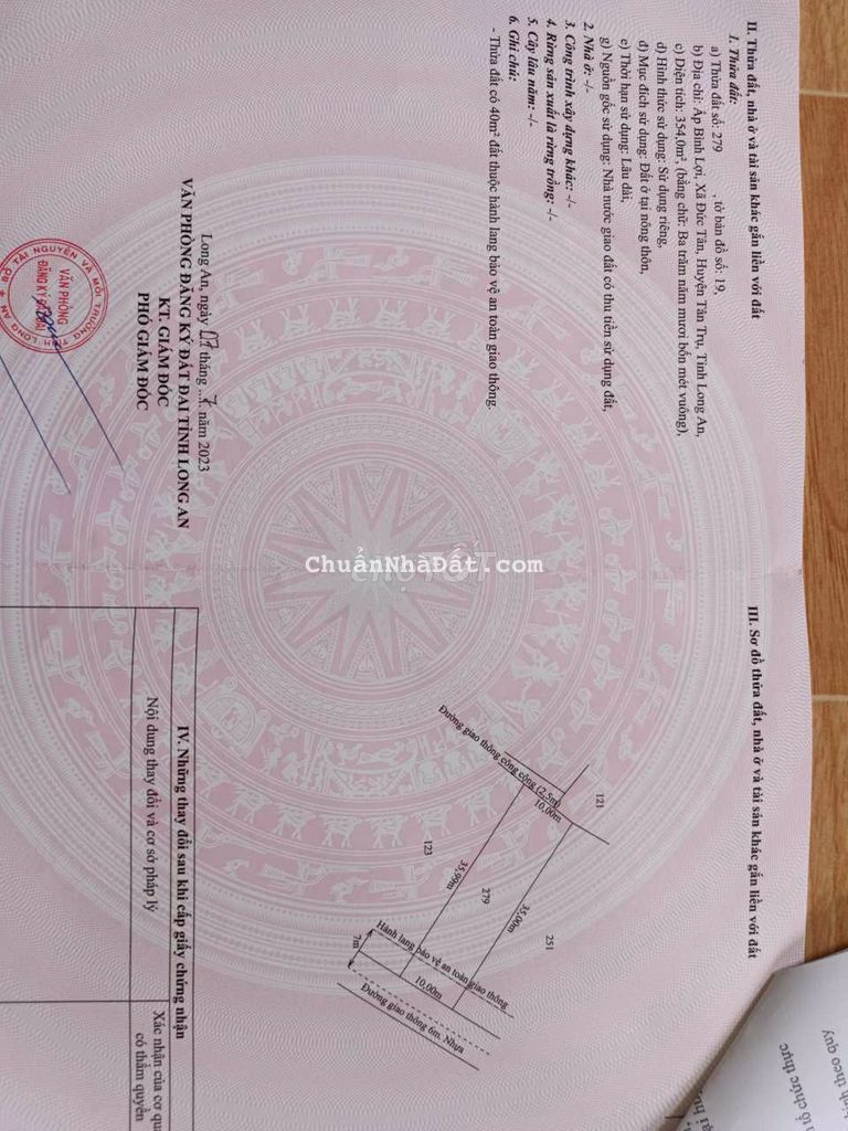 Nhà mặt tiền nhựa, 10x35m. Chỉ 1.3 tỷ Nhà mặt tiền nhựa, 10x35m. Chỉ 1.3 tỷ