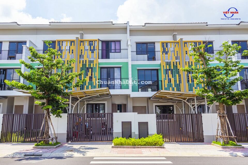 Bán Căn Nhà 3 Tầng Cách Trung Tâm Hành Chính Bình Dương 5KM