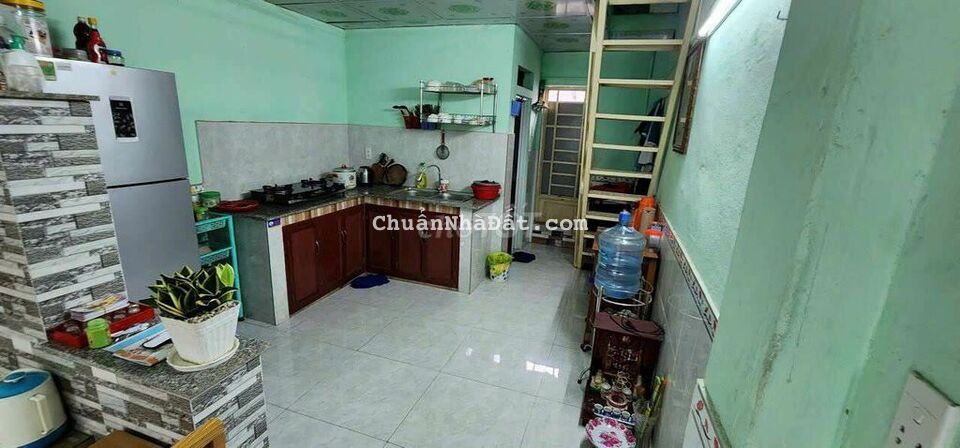 Nha sc rẻ 3,5x9. Tăng hết noi thất trong nhà.nha gần nha tho bên san