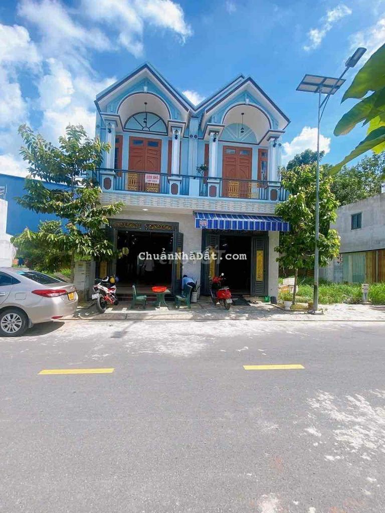 Nhà Lầu Sổ Riêng TP. Tân Uyên 3 phòng ngủ chỉ 2ty199tr