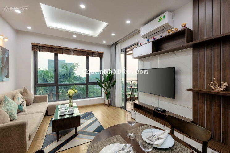 Chính chủ cần bán toà căn hộ 7 tầng view Hồ Tây - Tại Phố Tây Hồ, P Quảng An, Q Tây Hồ, Hà Nội Chính chủ cần bán toà căn hộ 7 tầng view Hồ Tây - Tại Phố Tây Hồ, P Quảng An, Q Tây Hồ, Hà Nội