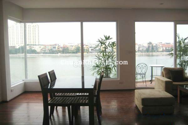 Gộp tài sản, bán nhà mặt phố Quảng An, View Hồ Tây. Dt 183m2, 6 tầng