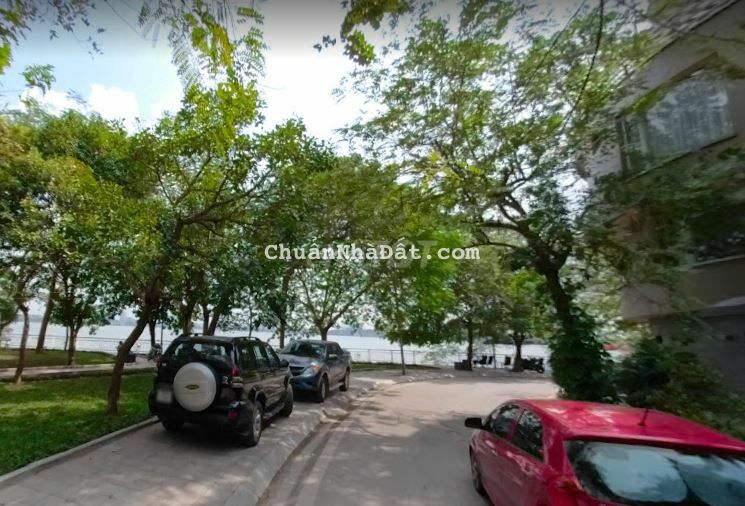 Bán căn nhà mặt phố Quảng Khánh, dt 186m2, 6 tầng, View thẳng Hồ Tây