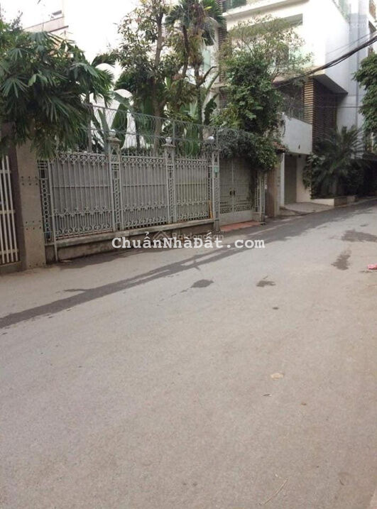 Bán nhà lô góc, mặt ngõ 28 Xuân La, Tây Hồ 301m2, mặt tiền 20m, ô tô tránh, vỉa hè 3m, giá 57.5tỷ