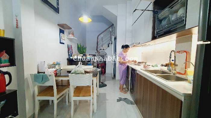 [Ảnh thật]Bán nhà Nhật Tân| Dân xây, Full nội thất| 31m2 x 4Tầng x 4Tỷ