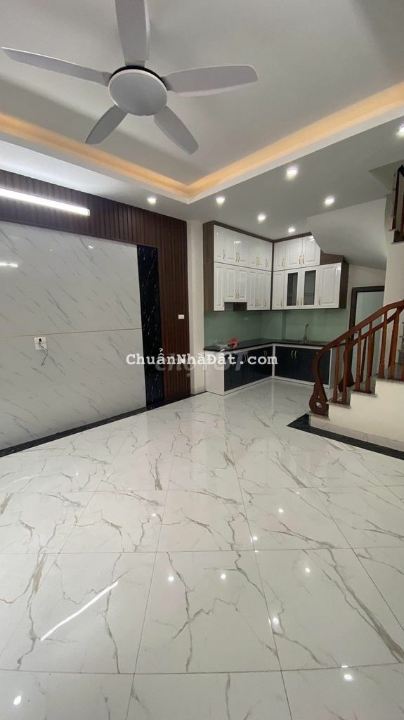 [Ảnh thật]Bán nhà Phú Thượng|Nhà mới, oto vào nhà|33m2 x 5Tầng x 4Tỷ95