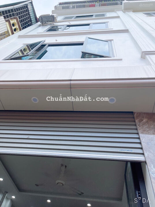 Bán nhà mới đẹp - Thuỵ Khuê - Tây Hồ - ngõ ba gác đua - ngõ thông cách mặt phố 100m - nội thất đẹp Bán nhà mới đẹp - Thuỵ Khuê - Tây Hồ - ngõ ba gác đua - ngõ thông cách mặt phố 100m - nội thất đẹp