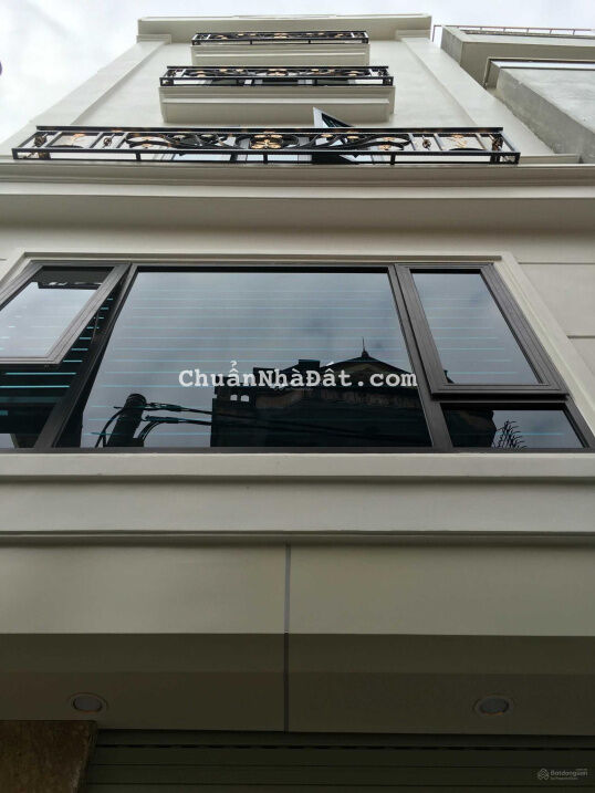 Rẻ nhất khu vực An Dương Vương, Tây Hồ 3,8 tỷ 5 tầng 36m2, ngõ rộng thênh thang nhanh tay thì còn