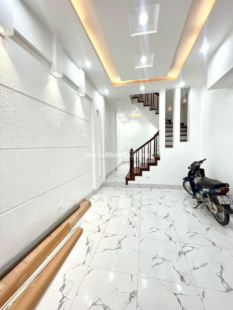 40m2 Thụy Khuê chỉ 3.9 tỷ - Kinh doanh nhỏ - Cho thuê dòng tiền