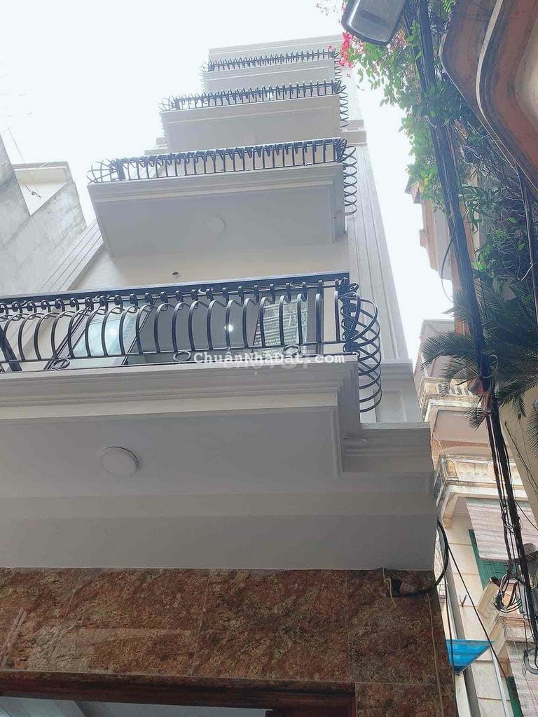 Võng Thị 40m2 5Tầng-Lô Góc-Nhà Mới Nhỉnh 4tỷ