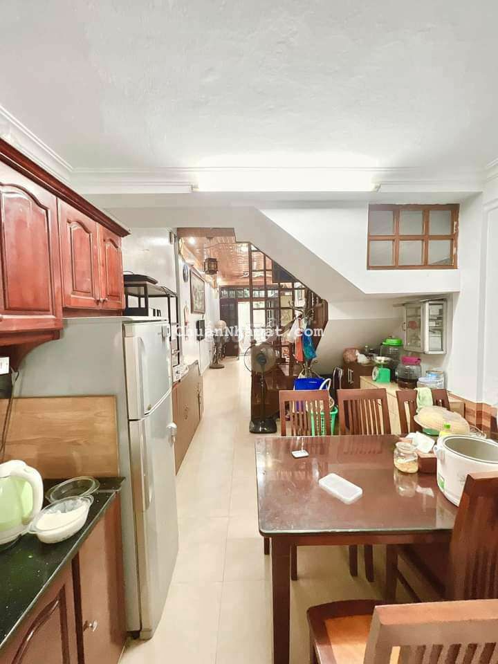 BÁN GẤP NHÀ 4 TẦNG NGÕ 89 LẠC LONG QUÂN,TÂY HỒ,NHÀ ĐẸP TẶNG NỘI THẤT