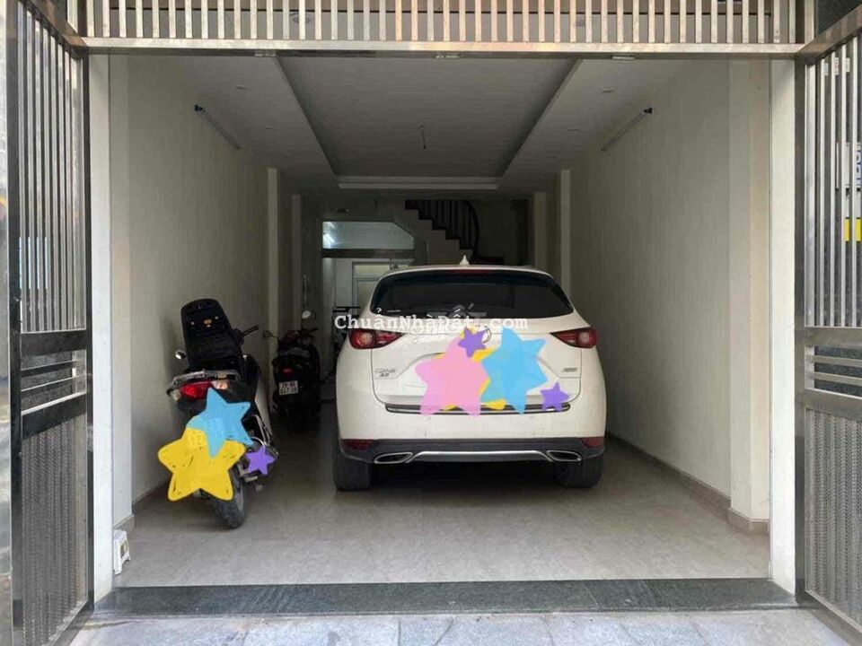 NHÀ ĐẸP XUÂN LA 40m2, LÔ GÓC, GAra Ô Tô, Nhà 60m ra Phố, 300m Hồ Tây