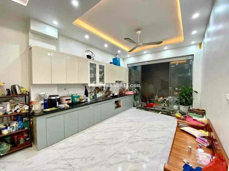 XUÂN LA,TÂY HỒ - NGÕ RỘNG SIÊU VÍP - 45M2 - 6 TẦNG - ÔTÔ 10M - 5,5 Tỷ. XUÂN LA,TÂY HỒ - NGÕ RỘNG SIÊU VÍP - 45M2 - 6 TẦNG - ÔTÔ 10M - 5,5 Tỷ.