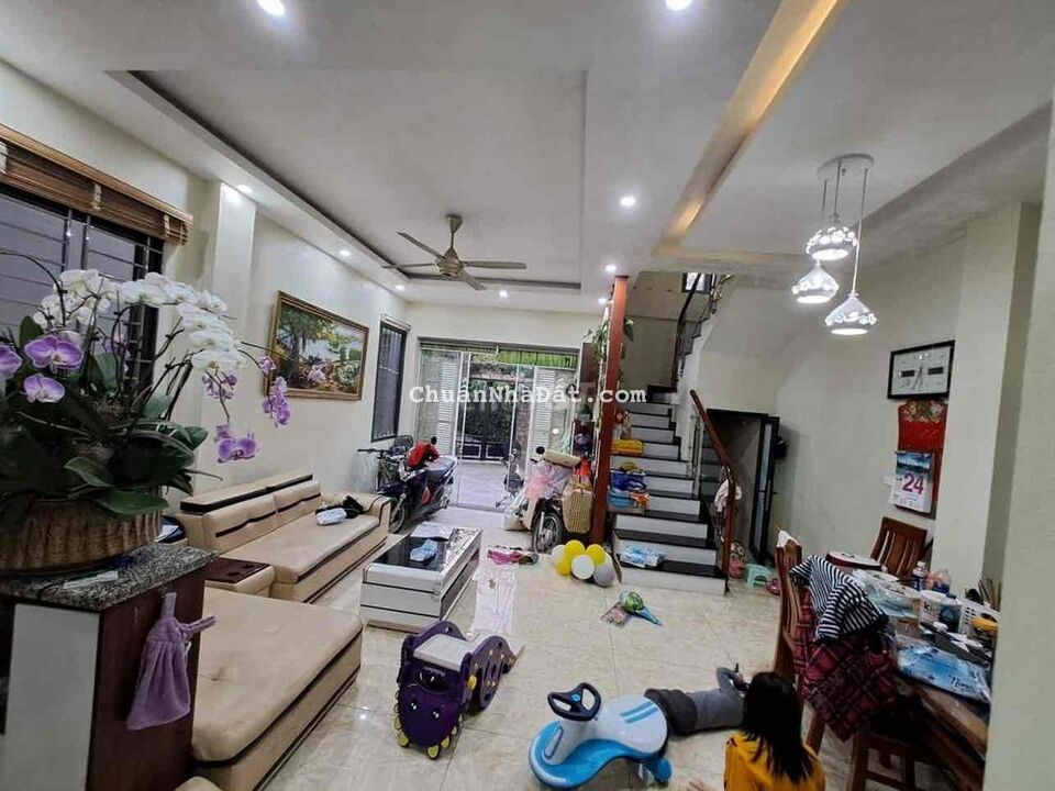 XUÂN LA - 52M2 - 6 TẦNG - Ô TÔ 50M - NHỈNH 5 Tỷ - Tây Hồ ,Xuân La.
