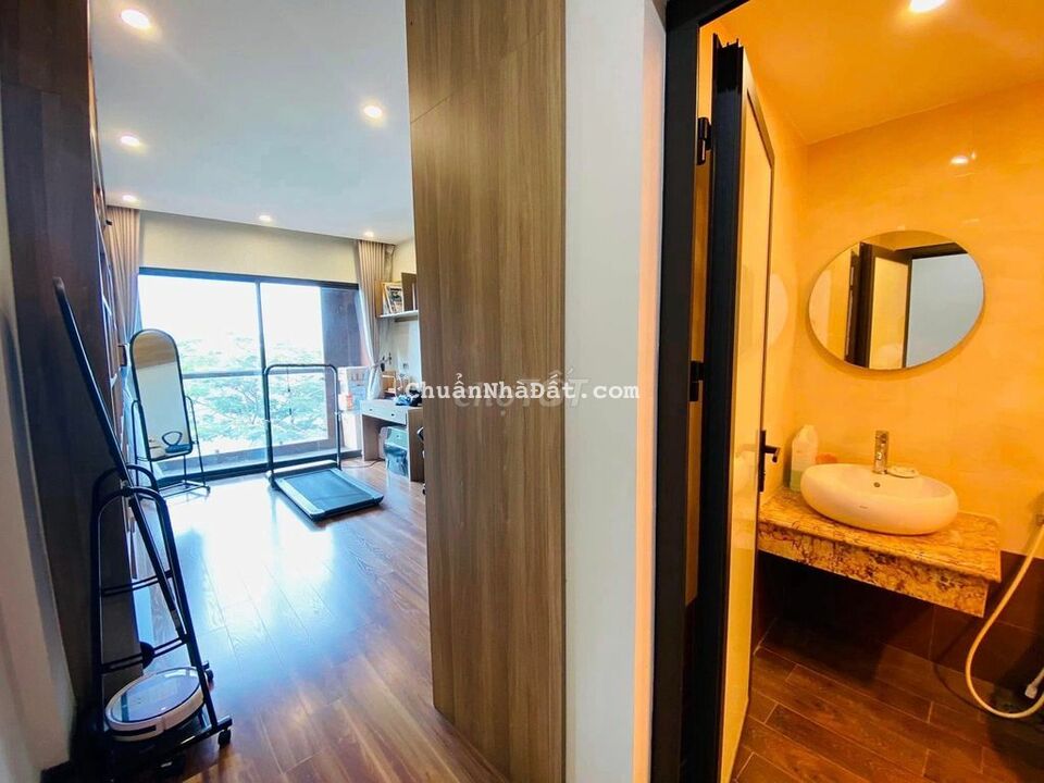 Bán Nhà Mặt Phố Trích Sài-Phố VIP View Hồ Tây Hiếm Nhà Bán