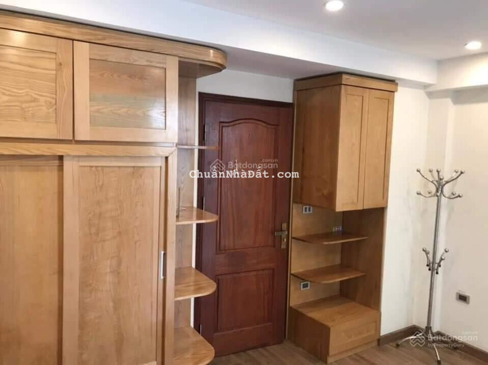 Gà đẻ chứng vàng! Bán nhà ngõ 28 Xuân La, Tây Hồ 95m2, 6 tầng, giá hơn chục tỷ, 18 phòng thu 65tr