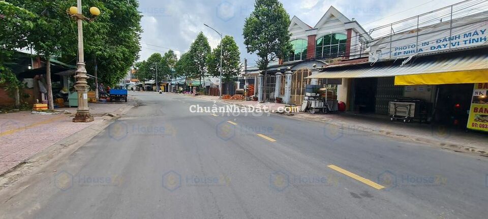 NHÀ MẶT TIỀN PHẠM TUNG, PHƯỜNG 3, NGAY VÒNG XOAY TRƯỜNG TRẦN ĐẠI NGHĨA