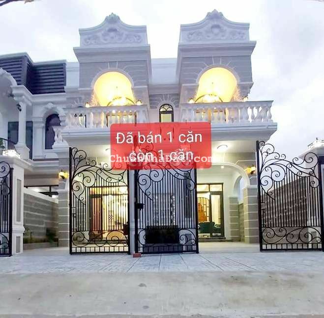 Nhà mới xây Khu Biệt thự Ngọc Vân P3 TP Vĩnh Long (sân đậu ô tô 7 chổ)