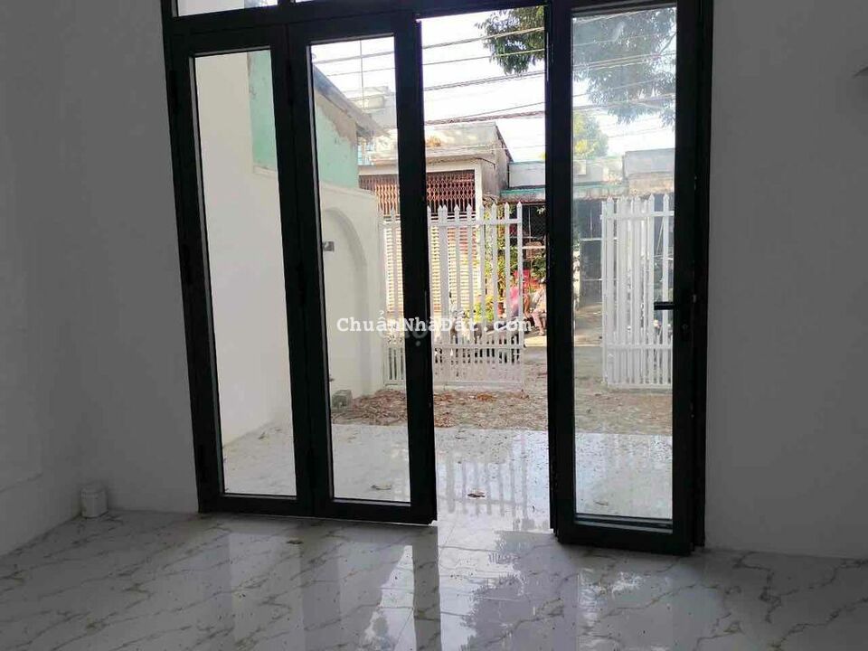 NHÀ KHU DÂN CƯ P8 TP Vĩnh Long  ĐƯỜNG NHỰA ÔTÔ TẢI QUAY ĐẦU